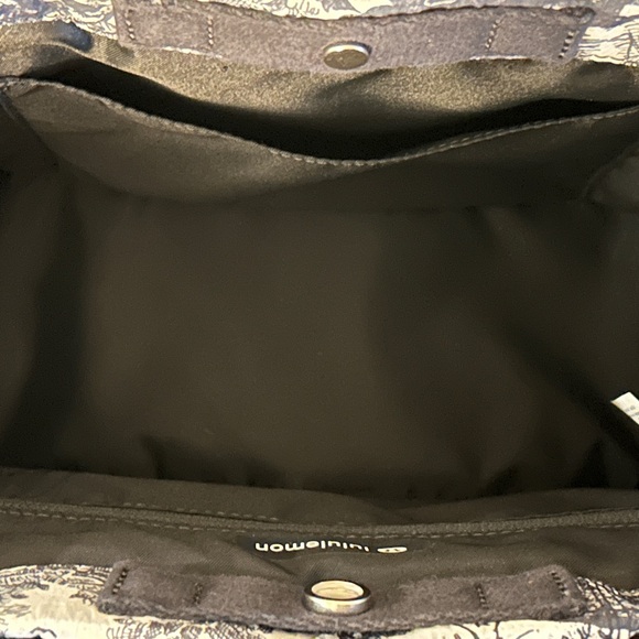 Lululemon Boxy Mini Tote 4.5 L Bag Sketch Toile Turtledove Navy/Obsidian RARE - Picture 7 of 9